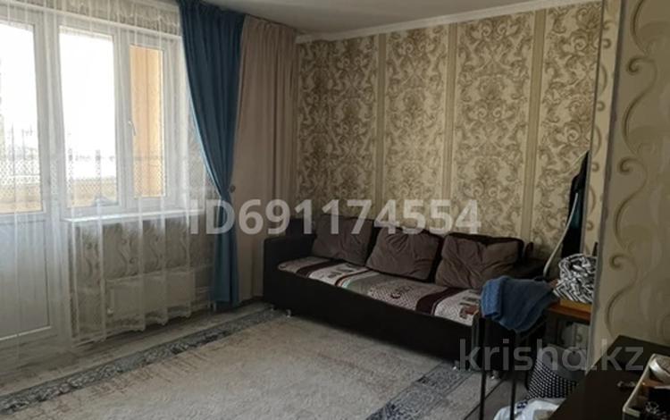 2-комнатная квартира, 60.4 м², 4/6 этаж, мкр Кокжиек 53