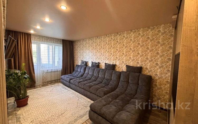 3-комнатная квартира · 70 м² · 4/5 этаж, шакарима 97 за 32 млн ₸ в Усть-Каменогорске — фото 2
