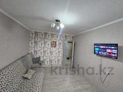 Продажа квартир в Восточно-Казахстанской обл.: 1-комнатная квартира, 37 м², 2/5 этаж, Аль-Фараби 38/3 за ~ 16.4 млн 〒 1-комнатная квартира, 37 м², 2/5 этаж, Аль-Фараби 38/3 за ~ 16.4 млн 〒 в Усть-Каменогорске