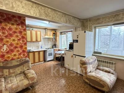 2-бөлмелі пәтер · 45.8 м² · 3/5 қабат, Бурова 13, бағасы: 16.5 млн ₸ в Усть-Каменогорске