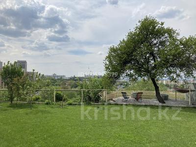 Отдельный дом · 4 комнаты · 435 м² · 10 сот., мкр Коктобе, Домбыра 36 за 360 млн ₸ в Алматы, Медеуский р-н