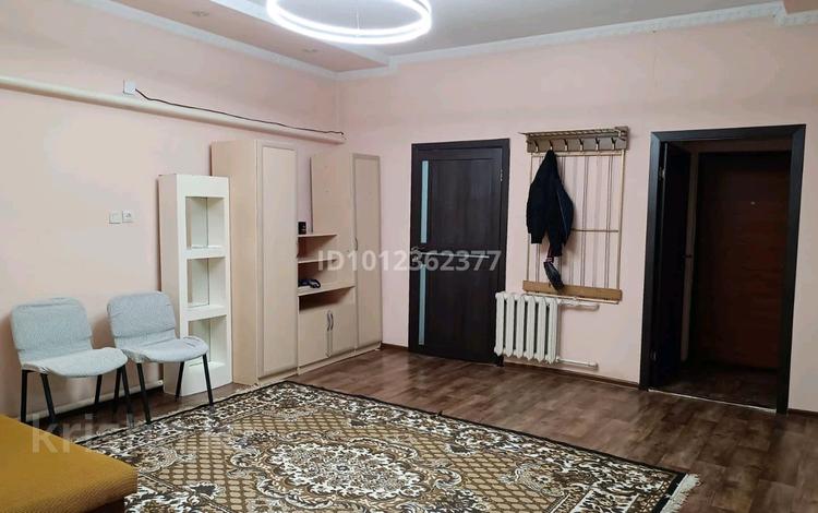 Отдельный дом · 3 комнаты · 120 м² · 4 сот., Грибоедова 7 — Желтоксан Казыбек би за 200 000 ₸ в Шымкенте, Аль-Фарабийский р-н — фото 2