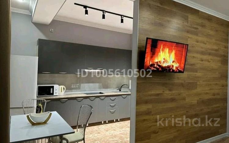 1-бөлмелі пәтер · 40 м² · 4/12 қабат, 17-й мкр, 17 мкрн 7, бағасы: 23 млн 〒 в Актау — фото 2