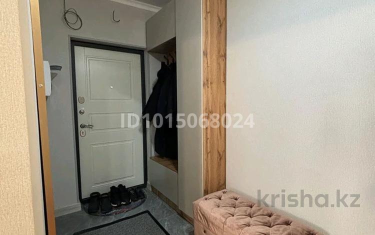 2-комнатная квартира · 67 м² · 6/13 этаж, Есенова 160/3 за 300 000 ₸ в Алматы, Жетысуский р-н — фото 2
