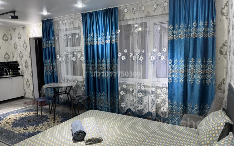1-бөлмелі пәтер · 40 м², ул. Шевченко 130А, бағасы: 10 000 ₸ в Талдыкоргане, военный городок Улан — фото 2