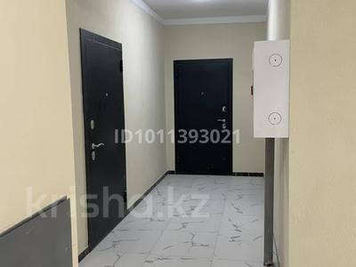 2-комнатная квартира · 70 м² · 7/7 этаж, 16-й мкр 15 участок — За ТРК Актау, рядом с новой 35 школой за 14 млн ₸