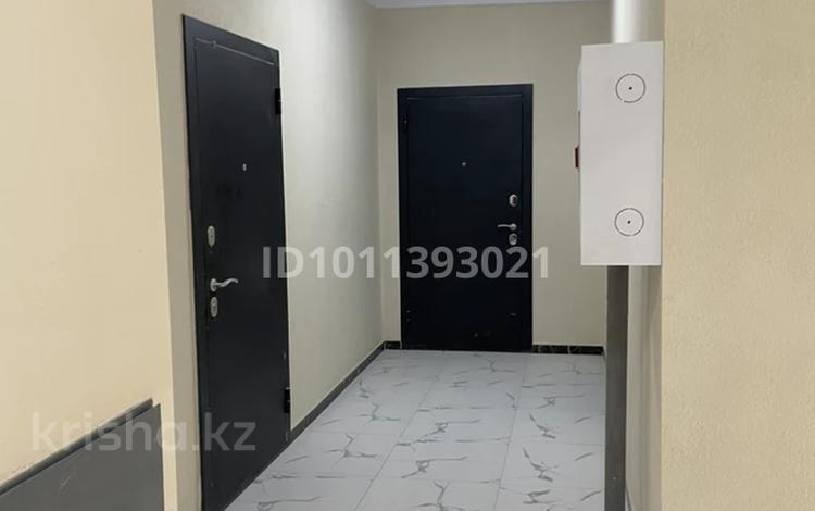 2-комнатная квартира · 70 м² · 7/7 этаж, 16-й мкр 15 участок — За ТРК Актау, рядом с новой 35 школой за 14 млн ₸ — фото 5