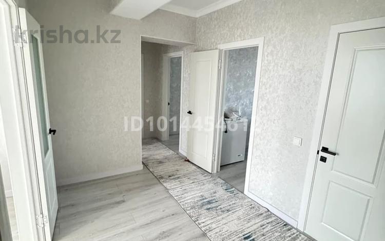 3-комнатная квартира · 92 м² · 4/5 этаж, мкр Астана 21 за 200 000 ₸ в Таразе — фото 2