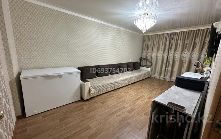 2-комнатная квартира, 43.9 м², 5/5 этаж, Мкр.Сабитовой 14 за 11.5 млн 〒 в Балхаше — фото 2