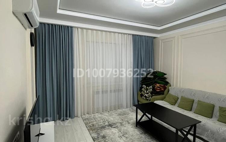 2-бөлмелі пәтер · 45 м² · 9/9 қабат, мкр Нурсая, Елорда, бағасы: 220 000 ₸ в Атырау — фото 2