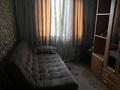 3-комнатная квартира · 50 м² · 1/5 этаж, Майкудук, 15й микрорайон за 130 000 ₸ в Караганде, Алихана Бокейханова р-н