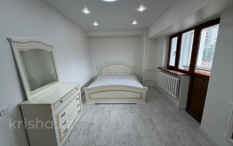 3-комнатная квартира · 65 м² · 4/9 этаж, мкр Самал-1 6 за 550 000 ₸ в Алматы, Медеуский р-н — фото 4