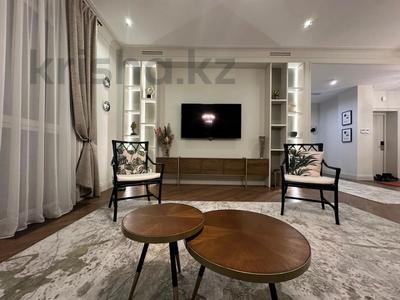2-комнатная квартира · 150 м² · 1/3 этаж, Аль- Фараби 116 — Каппарова за 2 млн 〒 в Алматы, Медеуский р-н