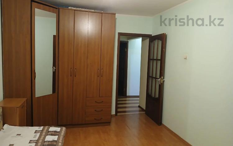 2-комнатная квартира · 54 м² · 4/5 этаж, мкр Аксай-4 за 35.6 млн ₸ в Алматы, Ауэзовский р-н — фото 3