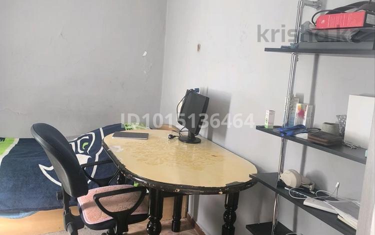 Жеке үй · 3 бөлме · 62.6 м² · 5.5 жүзд., Макатаева 45, бағасы: 27 млн ₸ в  — фото 2