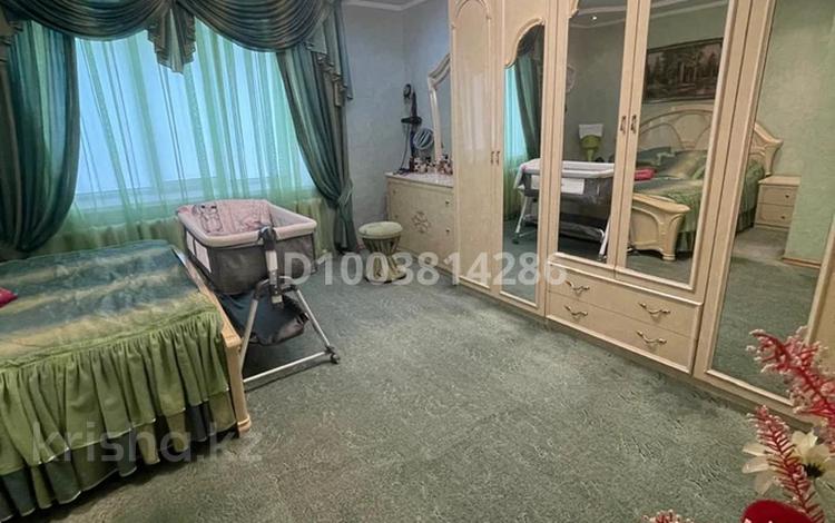 Отдельный дом · 6 комнат · 300 м² · 10 сот., Жукова 49 за 38.5 млн 〒 в Шемонаихе — фото 6