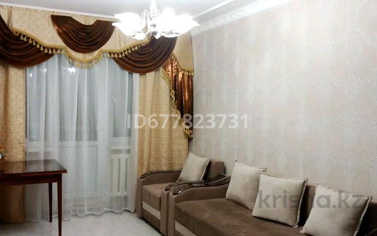 2-комнатная квартира, 45 м², 4/5 этаж, Аль-Фараби 5 мкр — Аль-Фараби за 12 млн 〒 в Таразе — фото 2