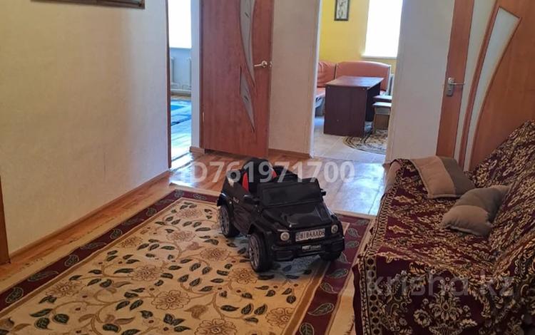 Отдельный дом · 3 комнаты · 120 м² · 10 сот., пгт Балыкши, Озен за 130 000 〒 в Атырау — фото 2