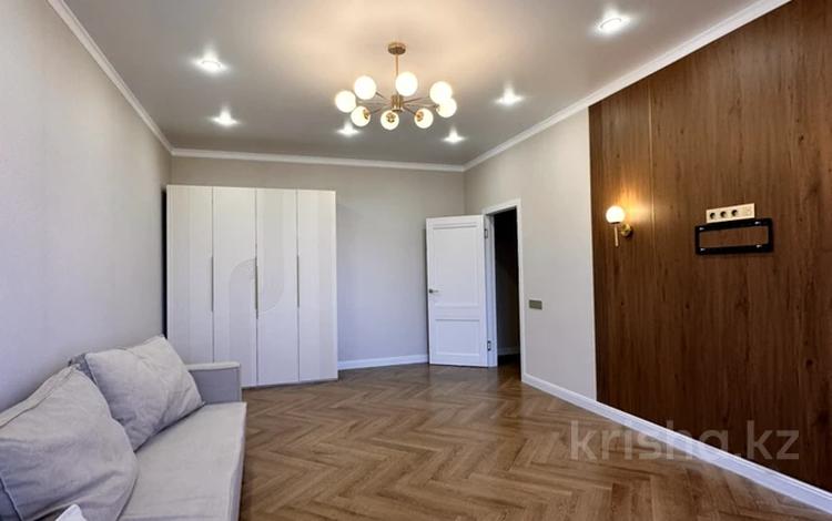 1-комнатная квартира · 50 м² · 5/5 этаж, Анжерская, 44Б 44Б за 220 000 ₸ в Караганде, Казыбек би р-н — фото 2