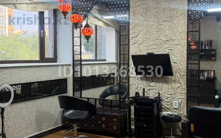Салоны красоты · 20 м² за 140 000 ₸ в Караганде, Казыбек би р-н — фото 2