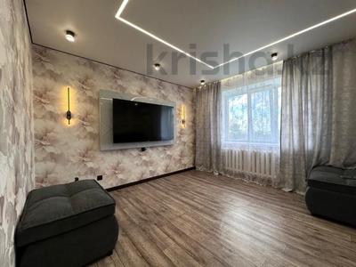 2-комнатная квартира · 63.2 м² · 4/5 этаж, Радищева за 27.5 млн 〒 в Петропавловске