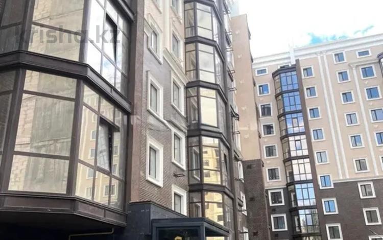 2-бөлмелі пәтер · 71.3 м² · 3/9 қабат, Алии Молдагуловой, бағасы: 41.8 млн ₸ в Уральске — фото 2