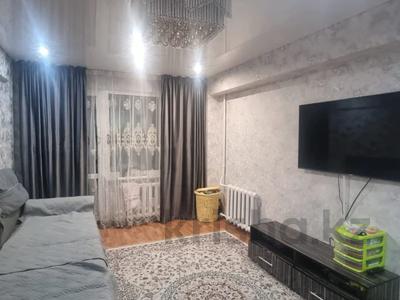 3-комнатная квартира, 70 м², 3/6 этаж, Утепова 34 за 28.5 млн 〒 в Усть-Каменогорске