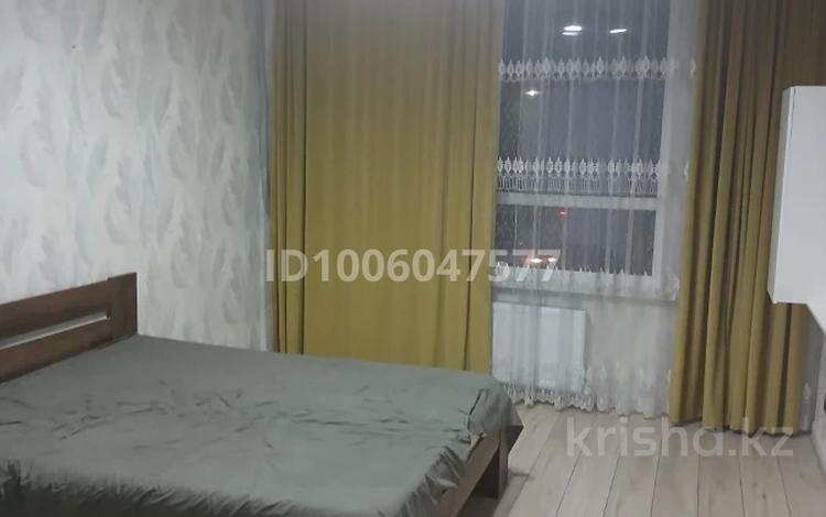 1-бөлмелі пәтер · 45 м² · 2/16 қабат, Сырым батыра 2, бағасы: 200 000 ₸ в Шымкенте — фото 2