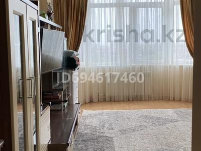 2-комнатная квартира · 63.3 м² · 7/9 этаж, Сатпаева 2Б — Трц Ардагер за 29.8 млн 〒 в Атырау