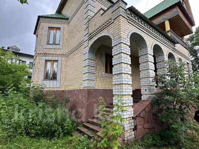 Отдельный дом · 10 комнат · 427 м² · 15 сот., Комсомольская 20 за 147 млн ₸ в Бурабае