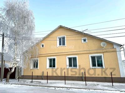 Отдельный дом • 5 комнат • 200 м² • 12 сот., Назерке 25 за 67 млн 〒 в Уральске