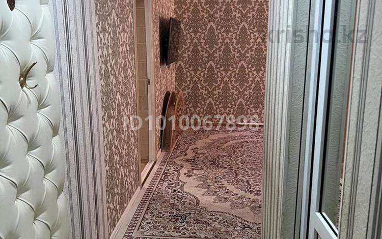 2-бөлмелі пәтер · 58 м² · 1/6 қабат, 31Б мкр, 31Б ш/а. 17 — мектеп садикке жақн остановкаларда тиіп тұр, бағасы: 16.5 млн ₸ в Актау — фото 2