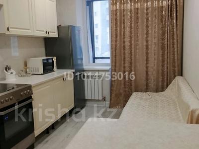 1-комнатная квартира · 48 м² · 3/13 этаж, Тауелздик 34/9 — За Астана Мол за 250 000 ₸ в Сарыарка р-н