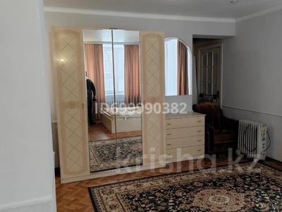 1-комнатная квартира · 33 м² · 1/3 этаж, Чехова 104 за 120 000 〒 в Семее, Красный Кордон