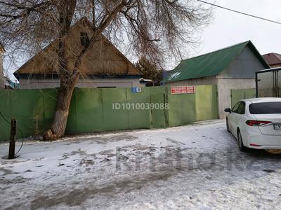 Отдельный дом · 4 комнаты · 135 м² · 6 сот., мкр 8 58 — улица Гришина за 40 млн 〒 в Актобе