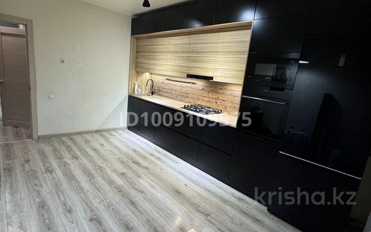 2-комнатная квартира · 77.8 м² · 4/9 этаж, Нурсултан Назарбаева 195 за 37 млн 〒 в Костанае — фото 2