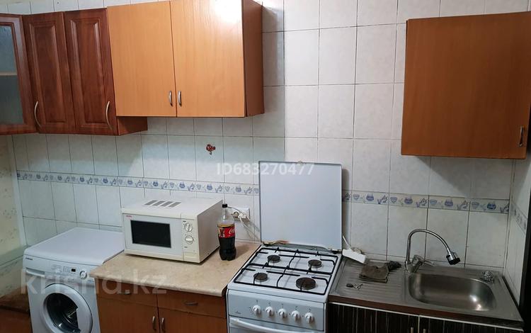 2-комнатный дом помесячно, 40 м², 3 сот., мкр Тастак-2 Волховская — Раимбека за 130 000 〒 в Алматы, Алмалинский р-н — фото 6