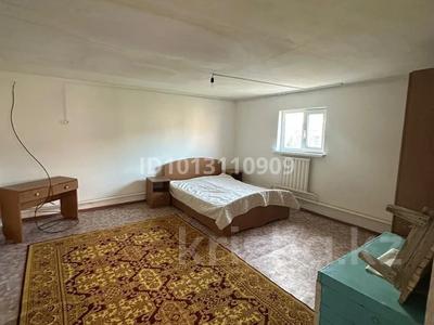 Отдельный дом · 1 комната · 50 м² · 8 сот., мкр Тендык, Лукпан Оразова 6 за 45 000 ₸ в Атырау