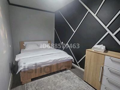 2-бөлмелі пәтер, 50 м², 2/3 қабат тәулігіне, Байтурсынова, бағасы: 16 000 〒 в Шымкенте, Аль-Фарабийский р-н