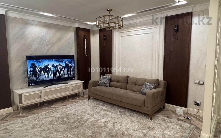 6-комнатная квартира · 118.9 м² · 2/5 этаж, Туркестанская ул. 11 за 77 млн ₸ в Шымкенте, Аль-Фарабийский р-н — фото 2
