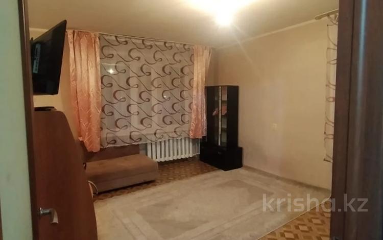 1-комнатная квартира, 30 м², 2/5 этаж помесячно, Куйши дина 2/1