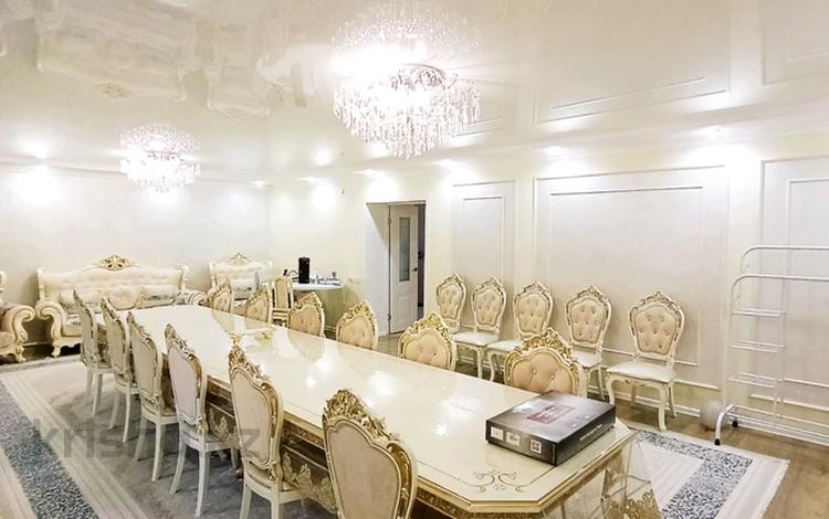 Отдельный дом · 5 комнат · 200 м² · 10 сот., Район Жастар 1 — Республика за 70 млн ₸ в Талдыкоргане — фото 20