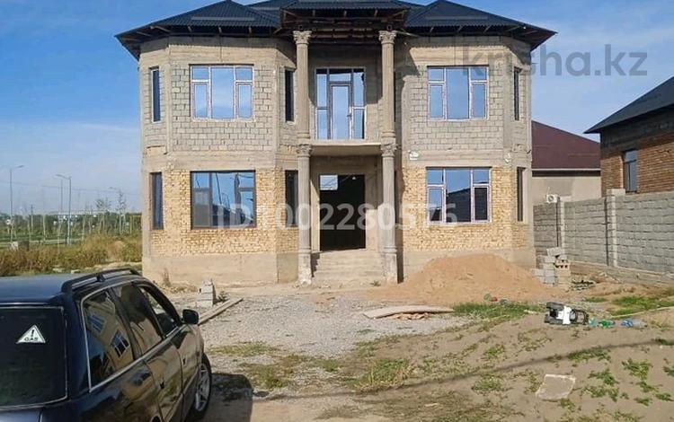 Отдельный дом · 8 комнат · 300 м² · 8 сот., мкр Ынтымак — Аэропорттын жана трассасынын бойында Жолдын жанында за 47 млн ₸ в Шымкенте, Абайский р-н — фото 2