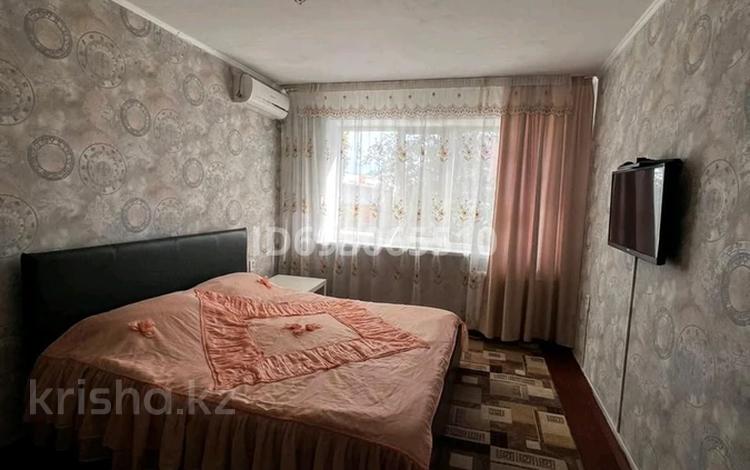 3-комнатная квартира, 64 м², 3/5 этаж посуточно, Торайгырова — Океан за 14 000 〒 в Павлодаре — фото 2