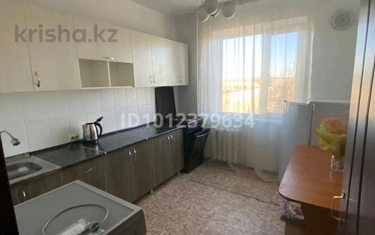2-бөлмелі пәтер · 45 м² · 4/10 қабат, ул. Энергетик 8, бағасы: 18.9 млн ₸ в Семее, Красный Кордон — фото 2