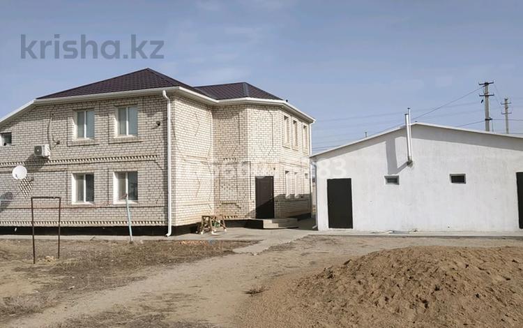 Отдельный дом · 6 комнат · 260 м² · 10 сот., С. Имагалиева. 19 — Магазин Макош за 45 млн 〒 в Кульсары — фото 14