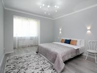 2-комнатная квартира · 70 м² · 8 этаж, мкр Аксай-1, Мкр Аксай 1 — Момышулы/Жубанова за 15 000 〒 в Алматы, Ауэзовский р-н