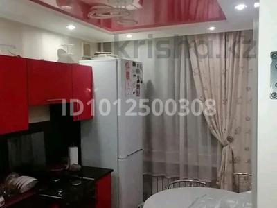 3-комнатная квартира · 62.1 м² · 3/9 этаж, Б.Гагарина 27 — Парк Самал, магазин Меркурий за 33 млн ₸ в Усть-Каменогорске, Ульбинский