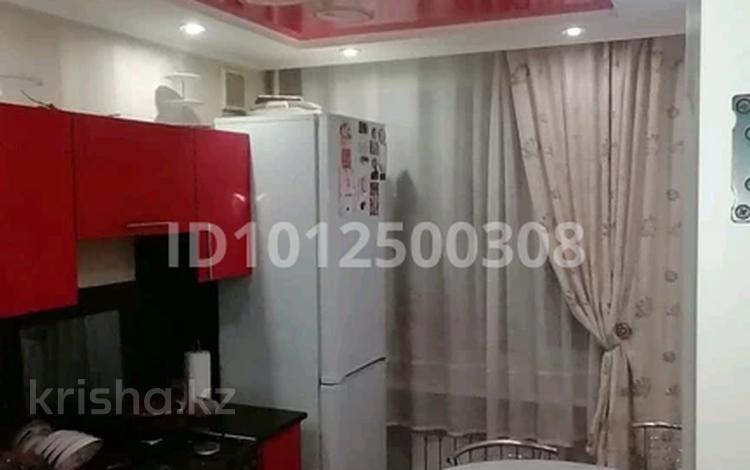 3-бөлмелі пәтер · 62.1 м² · 3/9 қабат, Б.Гагарина 27 — Парк Самал, магазин Меркурий, бағасы: 33 млн ₸ в Усть-Каменогорске, Ульбинский — фото 2