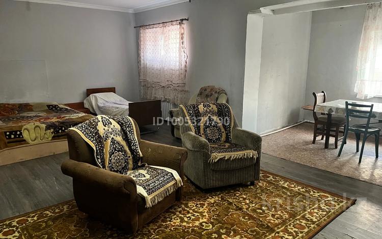 1-комнатная квартира · 60 м² · 1/2 этаж, мкр Юго-Восток, Университетская 28/6 — Рядом с Каргу за 150 000 ₸ в Караганде, Казыбек би р-н — фото 2
